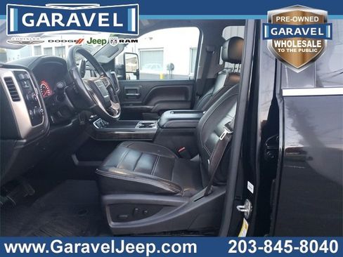 Used 2016 GMC Sierra 2500 Denali w/ Driver Alert Package image 2