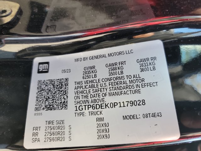 Used 2023 GMC Canyon AT4 w/ AT4 Premium Package AWD/4WD image 10