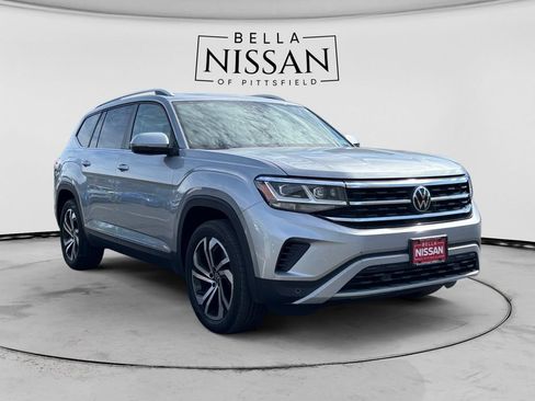 Used 2023 Volkswagen Atlas SEL AWD/4WD image 7
