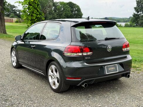 Used 2010 Volkswagen GTI 2-Door FWD image 13