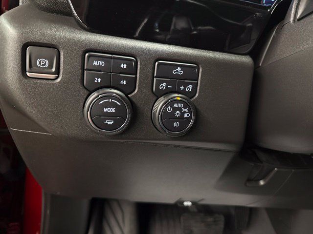 Used 2023 Chevrolet Silverado 1500 RST w/ Z71 Off-Road Package AWD/4WD image 20