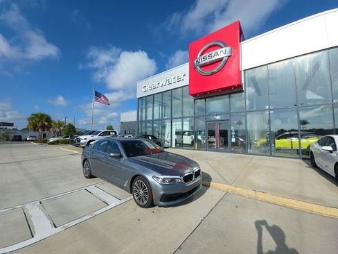 Used 2019 BMW 540i w/ Executive Package RWD image 1