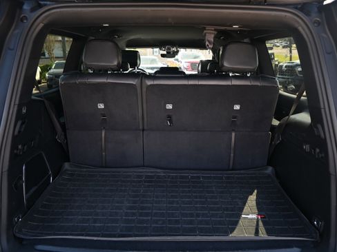 Used 2022 Jeep Wagoneer Series II AWD/4WD image 33