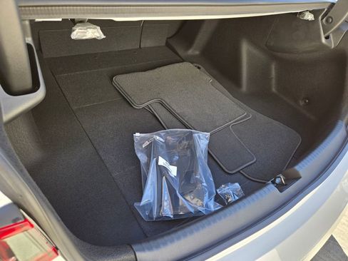 New 2025 Acura TLX w/ Technology Package image 18