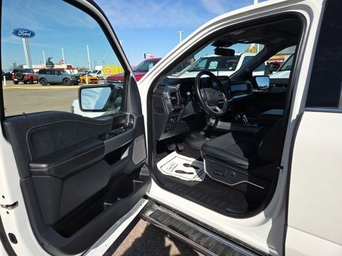 Used 2022 Ford F150 Lariat w/ Equipment Group 502A High image 20