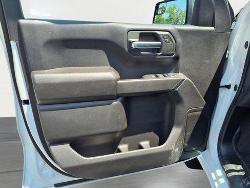 New 2026 Chevrolet Silverado 1500 Custom AWD/4WD image 16