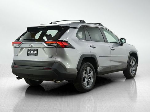 Used 2025 Toyota RAV4 LE image 5
