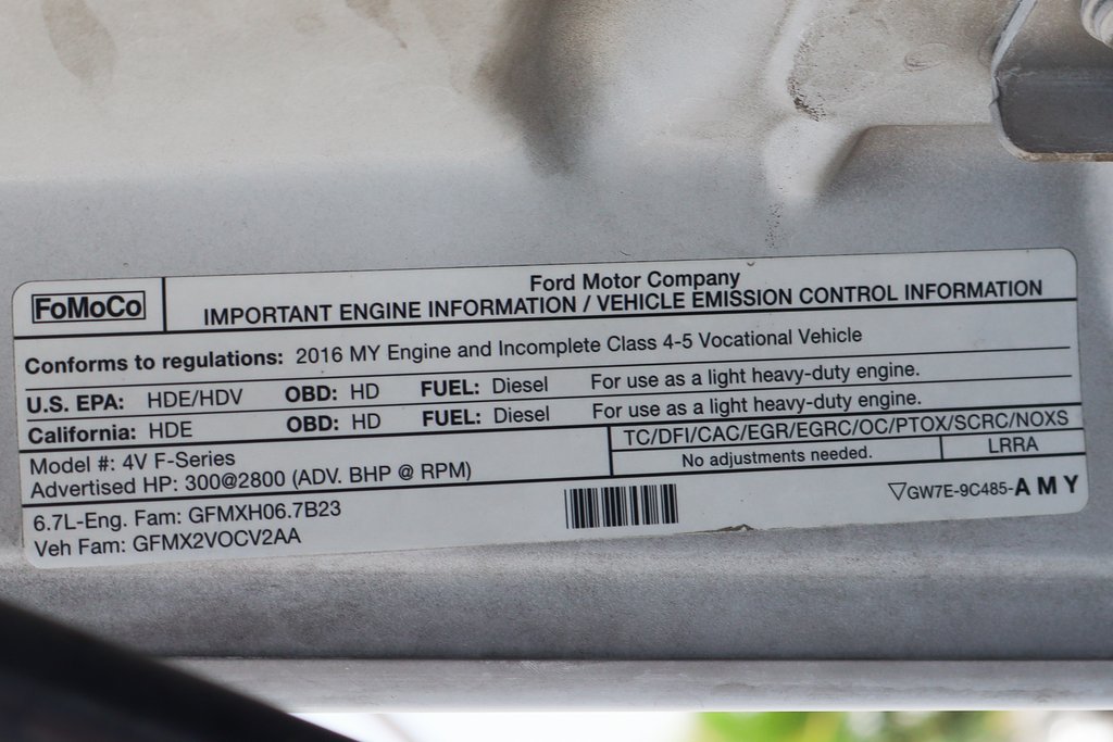 Used 2016 Ford F550 2WD Regular Cab Super Duty image 36