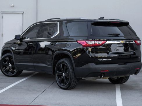 Used 2018 Chevrolet Traverse LT AWD/4WD image 5
