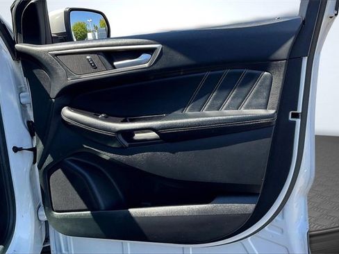 Certified 2017 Ford Edge Sport w/ Equipment Group 401A image 24