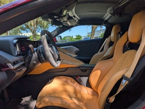 Used 2021 Chevrolet Corvette Stingray Preferred Cpe w/ Z51 Performance Package RWD image 14