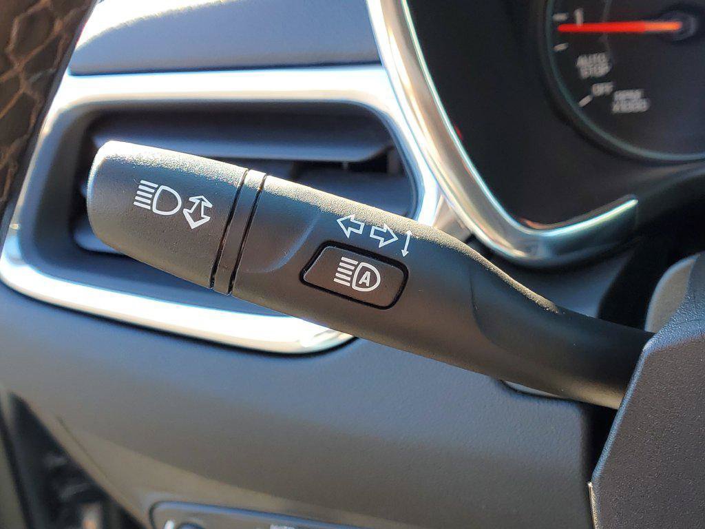 Used 2024 Chevrolet Equinox LT FWD image 11