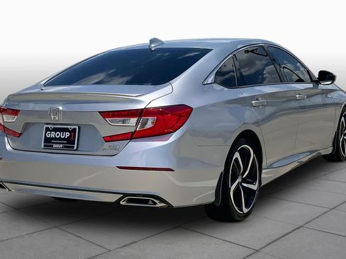 Used 2019 Honda Accord Sport image 13