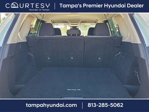 Used 2023 Nissan Rogue SV image 8