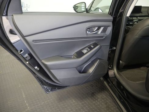 Used 2024 Honda Accord Touring image 12