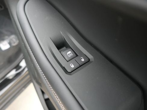 New 2025 Jeep Grand Cherokee L Laredo w/ Luxury Tech Group I image 21