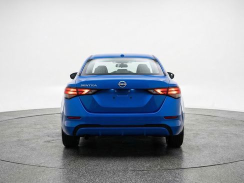 Used 2025 Nissan Sentra SV FWD image 6