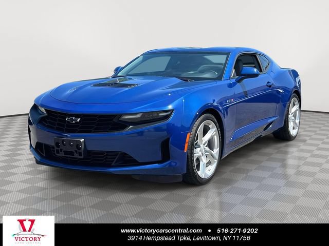 Used 2023 Chevrolet Camaro LT RWD image 1
