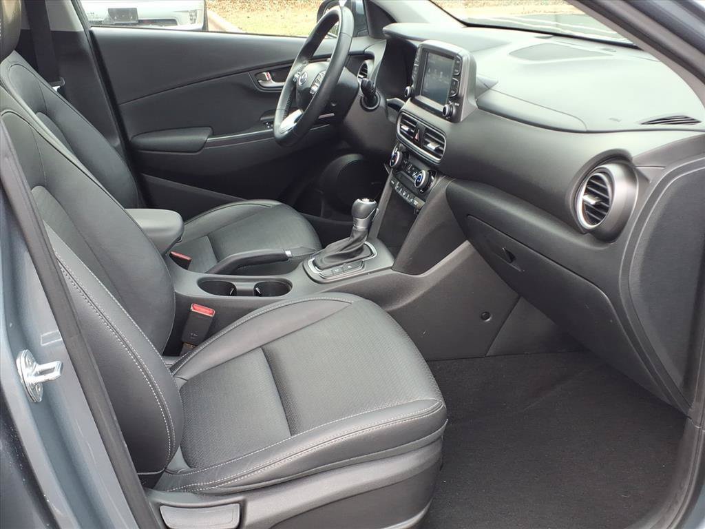Used 2020 Hyundai Kona Limited FWD image 23