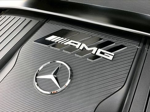 New 2026 Mercedes-Benz E 53 AMG e 4MATIC Wagon image 17
