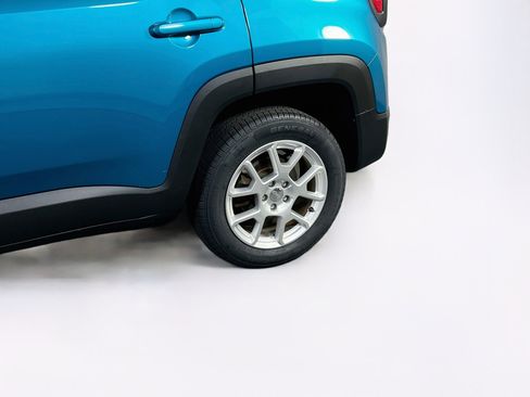 Used 2021 Jeep Renegade Latitude AWD/4WD image 28