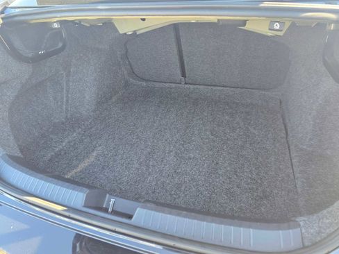 Used 2024 Volkswagen Jetta SE image 17