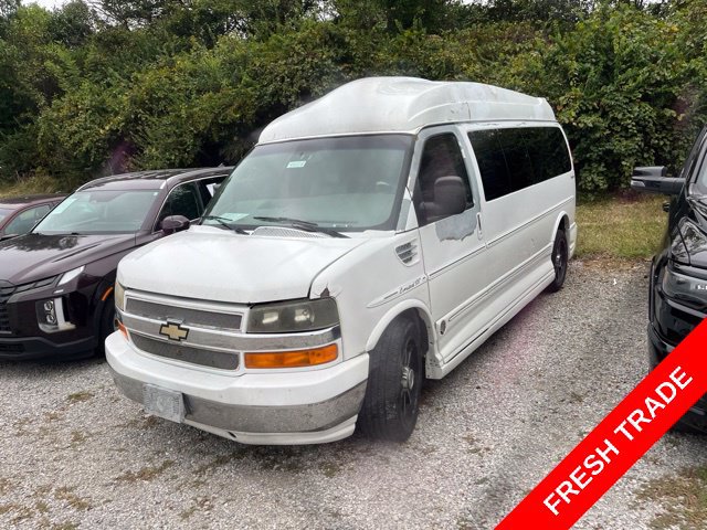 Used 2010 Chevrolet Express 3500 LT w/ LT Preferred Equipment Group RWD image 1