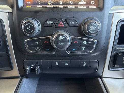 Used 2018 RAM 2500 Big Horn image 35