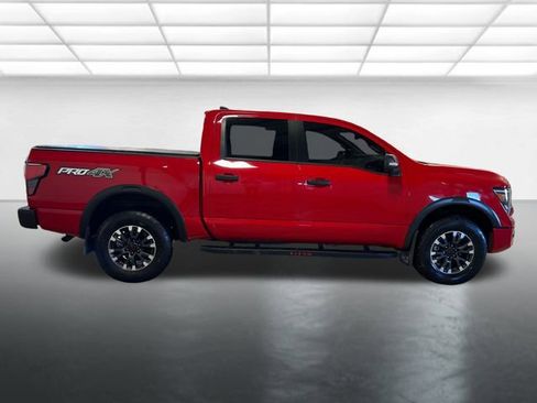 Used 2023 Nissan Titan PRO-4X w/ Pro-4x Convenience Package image 6