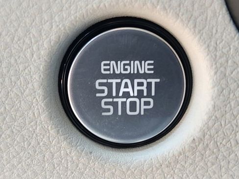 New 2025 Kia Carnival SX Prestige image 25