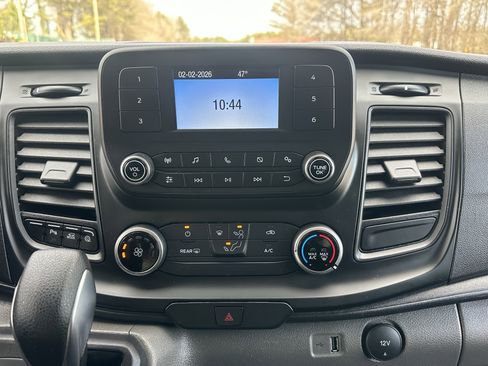 Used 2023 Ford Transit 350 XL image 27