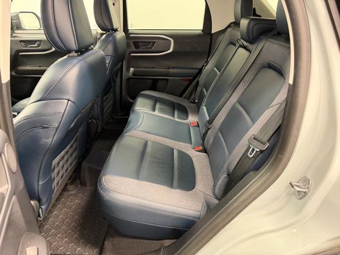 Used 2021 Ford Bronco Sport Outer Banks w/ Outer Banks Package AWD/4WD image 8