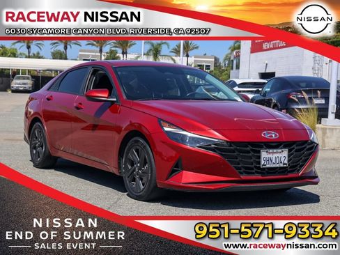 Used 2023 Hyundai Elantra SEL FWD image 1