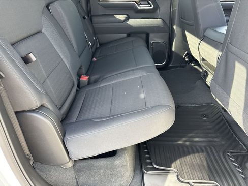 Used 2025 GMC Sierra 1500 Elevation image 27