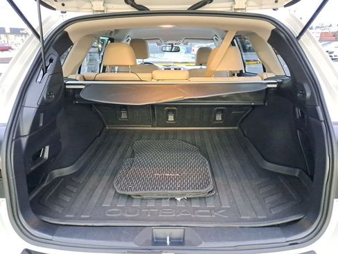 Used 2015 Subaru Outback 2.5i Premium image 28
