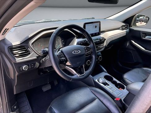 Used 2022 Ford Escape SEL AWD/4WD image 17