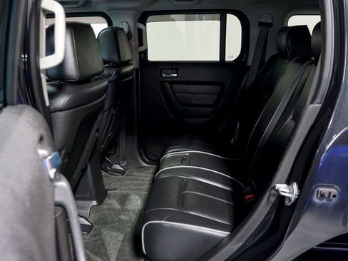 Used 2008 HUMMER H3 image 26