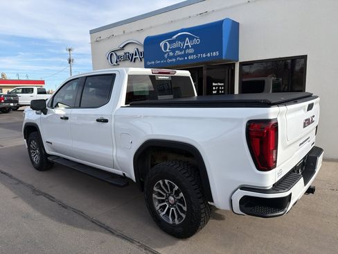 Used 2020 GMC Sierra 1500 AT4 w/ AT4 Premium Package image 7