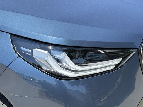 Used 2025 BMW X3 xDrive30i w/ Premium Package image 11