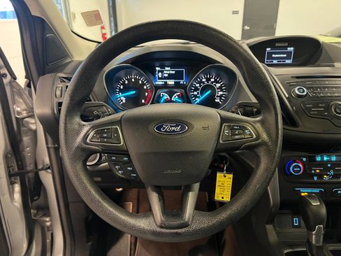 Used 2017 Ford Escape SE AWD/4WD image 11