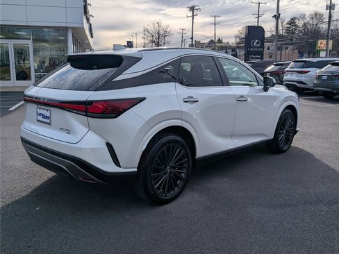 Used 2024 Lexus RX 350 Premium image 3