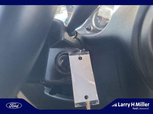 Used 2017 Jeep Wrangler Sport image 29