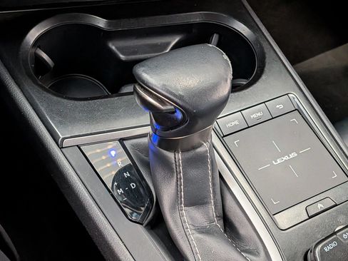 Used 2020 Lexus UX 200 w/ Accessory Package FWD image 25