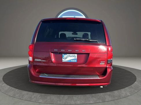 Used 2019 Dodge Grand Caravan GT image 17
