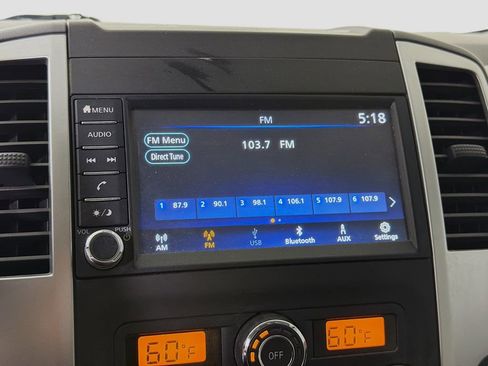 Used 2020 Nissan Frontier SV w/ Midnight Edition Floor Mats image 16