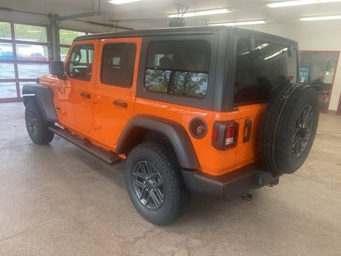 New 2025 Jeep Wrangler Sport S image 17