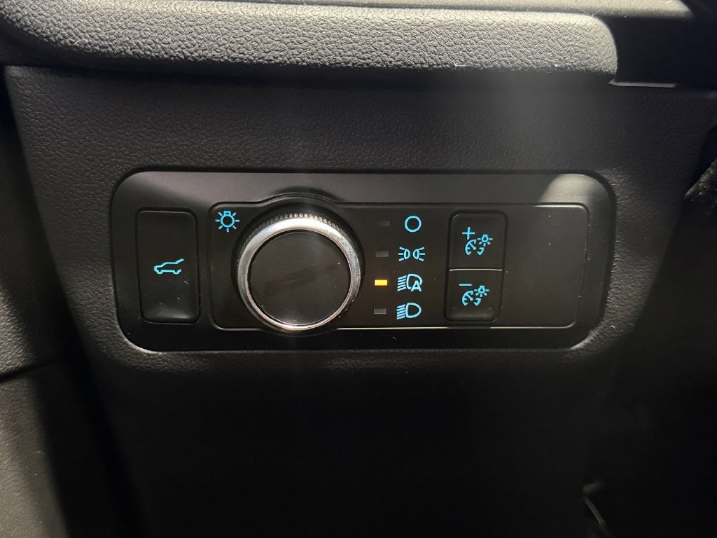 Used 2024 Ford Escape ST-Line w/ Tech Pack #1 FWD image 31