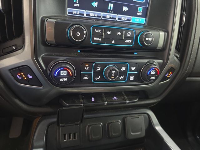 Used 2015 Chevrolet Silverado 1500 LTZ AWD/4WD image 10