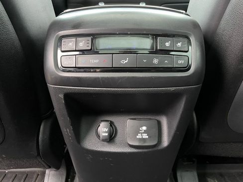 Used 2021 Hyundai Palisade Limited image 32