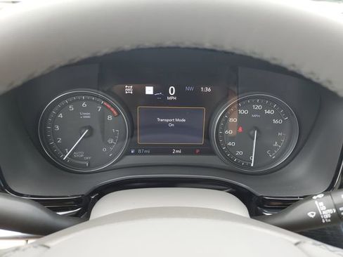 New 2025 Cadillac XT6 Premium Luxury w/ Technology Package AWD/4WD image 13
